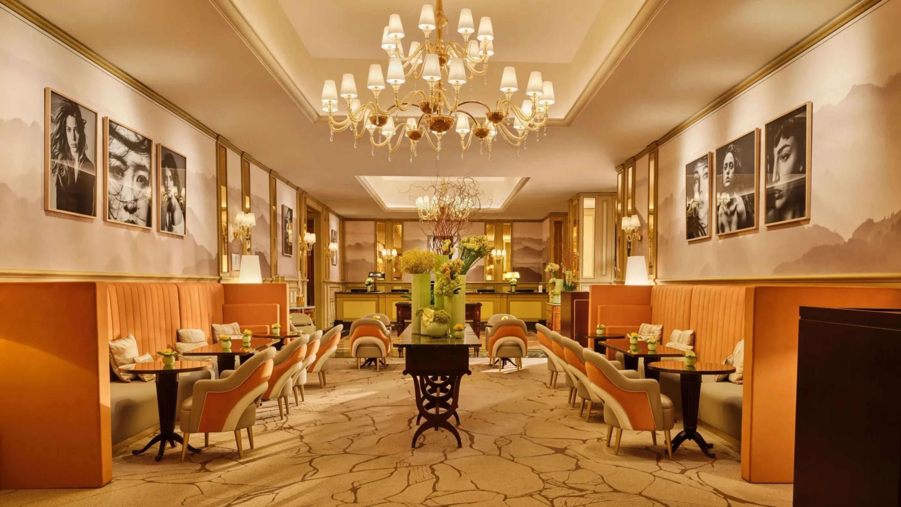 Il Salotto lobby lounge with black and white photographs hanging on the walls
