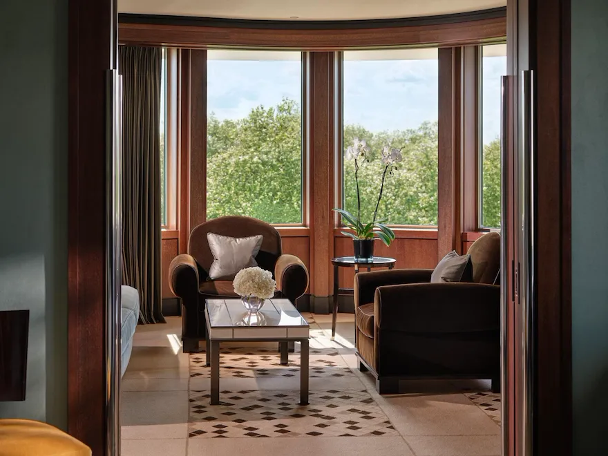 Park Lane Suite at 45 Park Lane