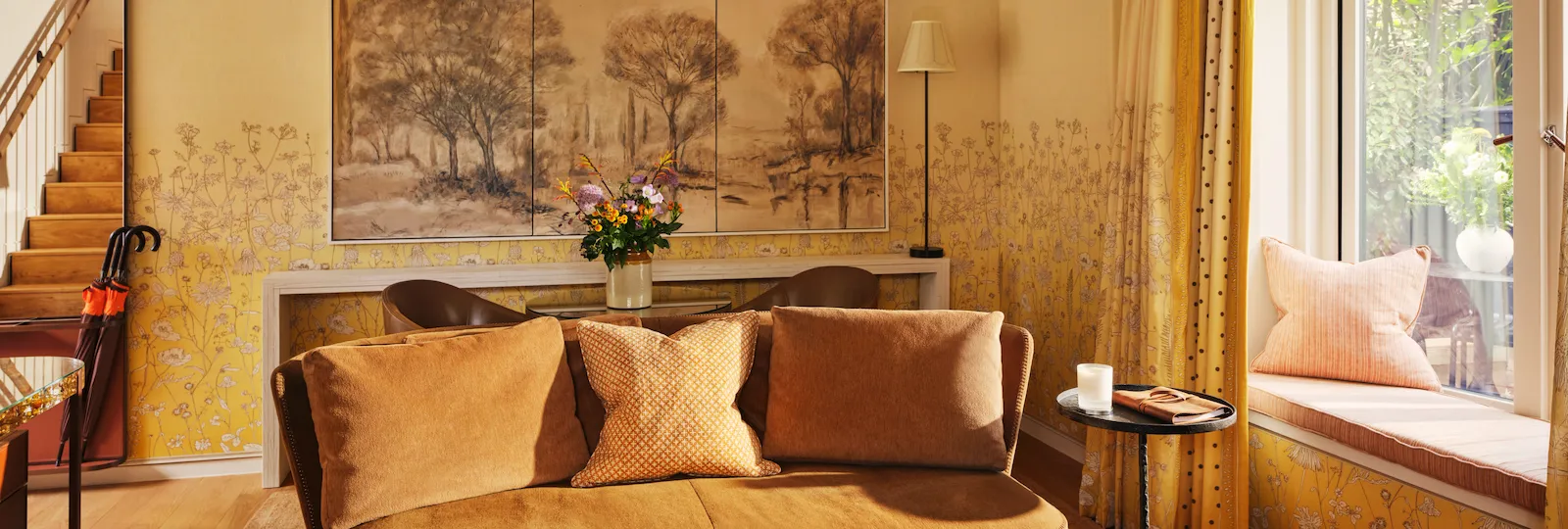 GROOMS COTTAGE Junior Suite at Coworth Park