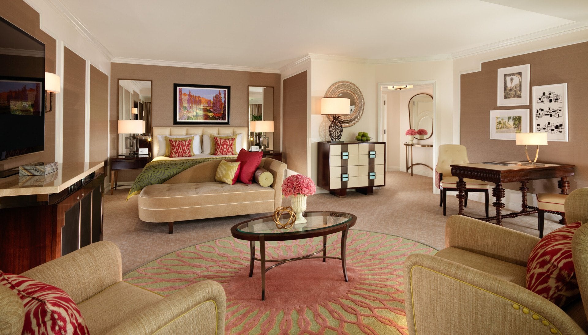 Junior Suite with Desk and sitting area, The Beverly Hills Hotel 