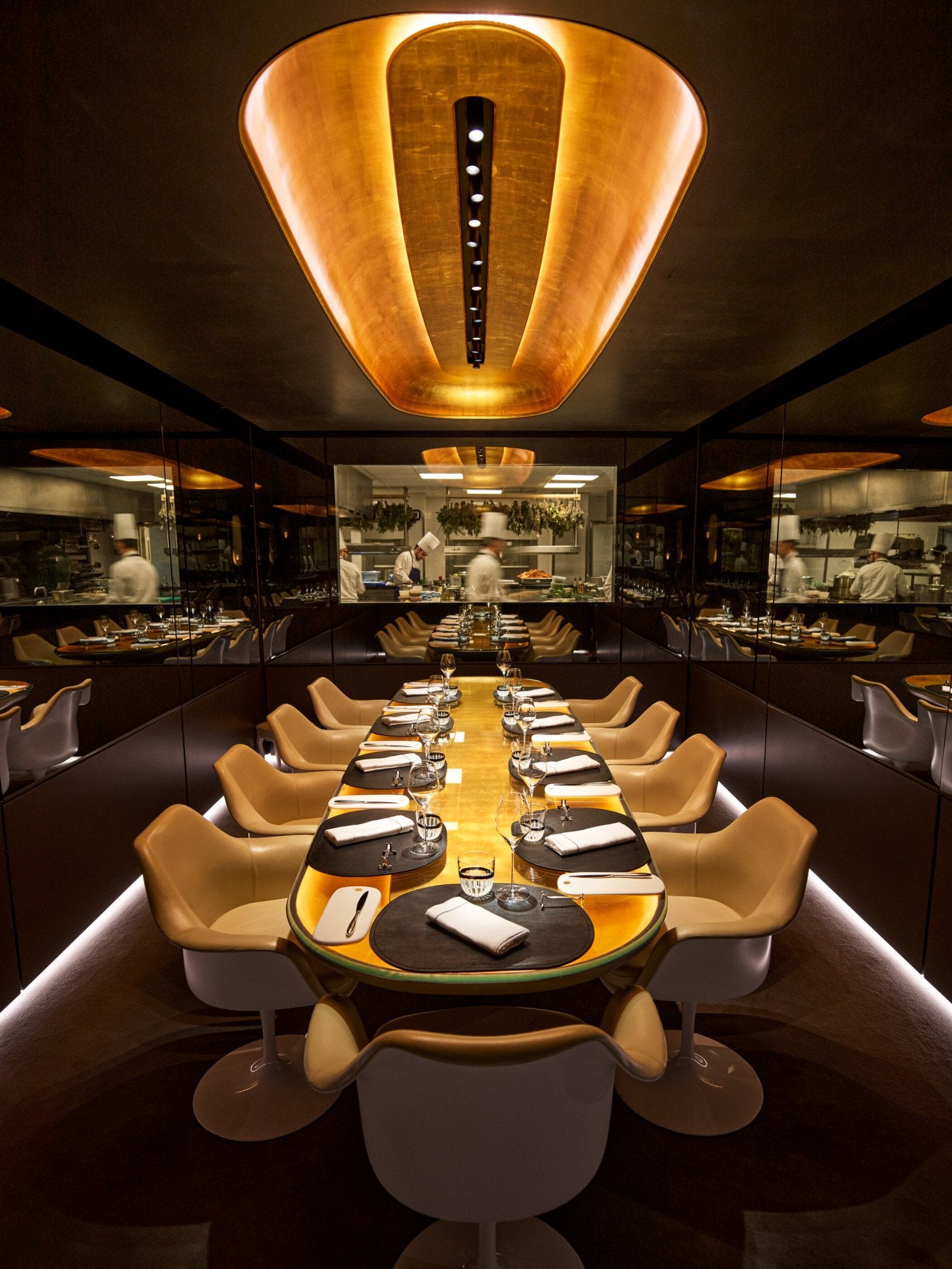Large view of the Chef's Table with open window on the kitchen at Le Meurice, Paris - Dorchester Collection