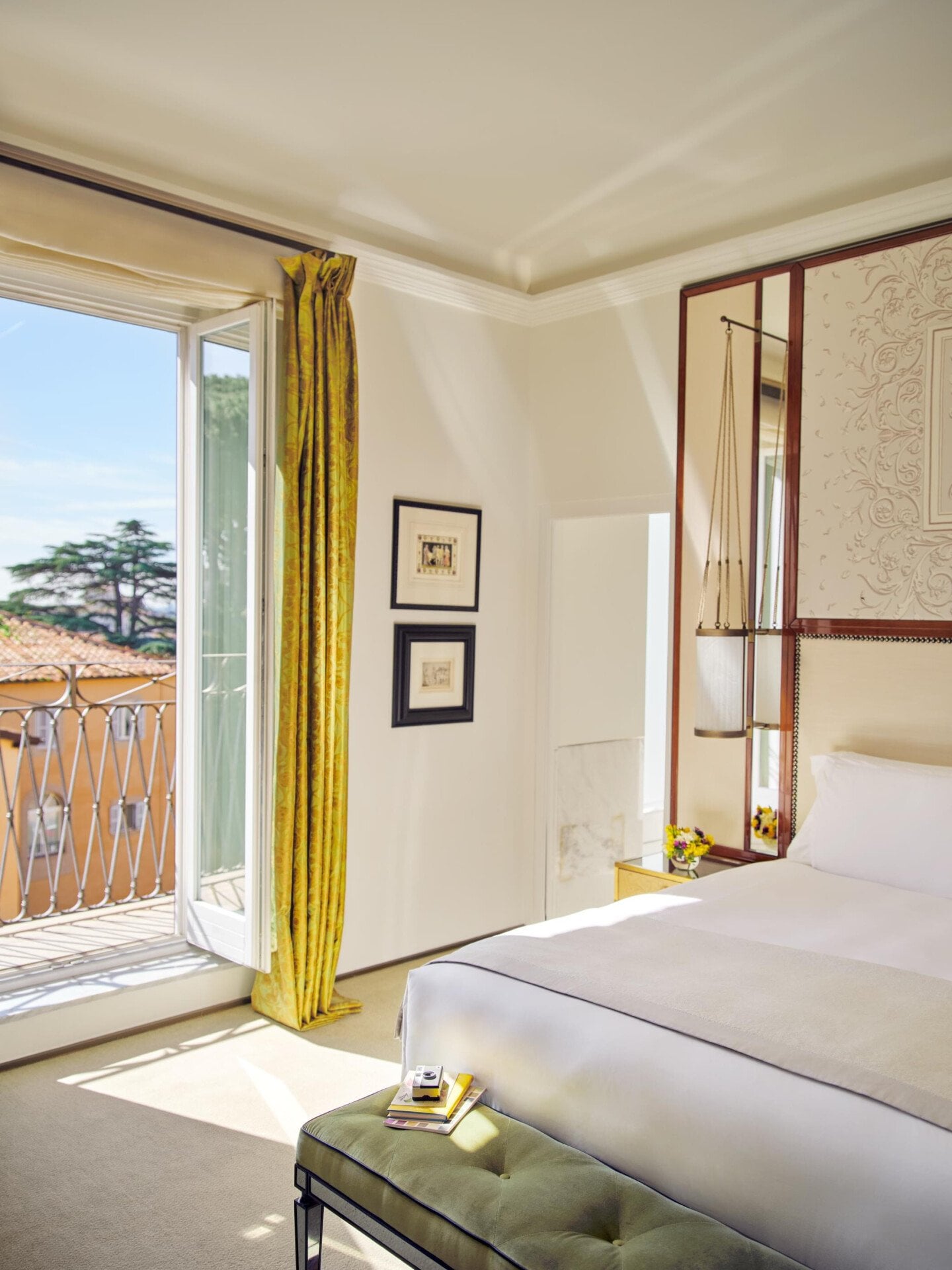 Prestige Room with balcony at Hotel Eden Roma