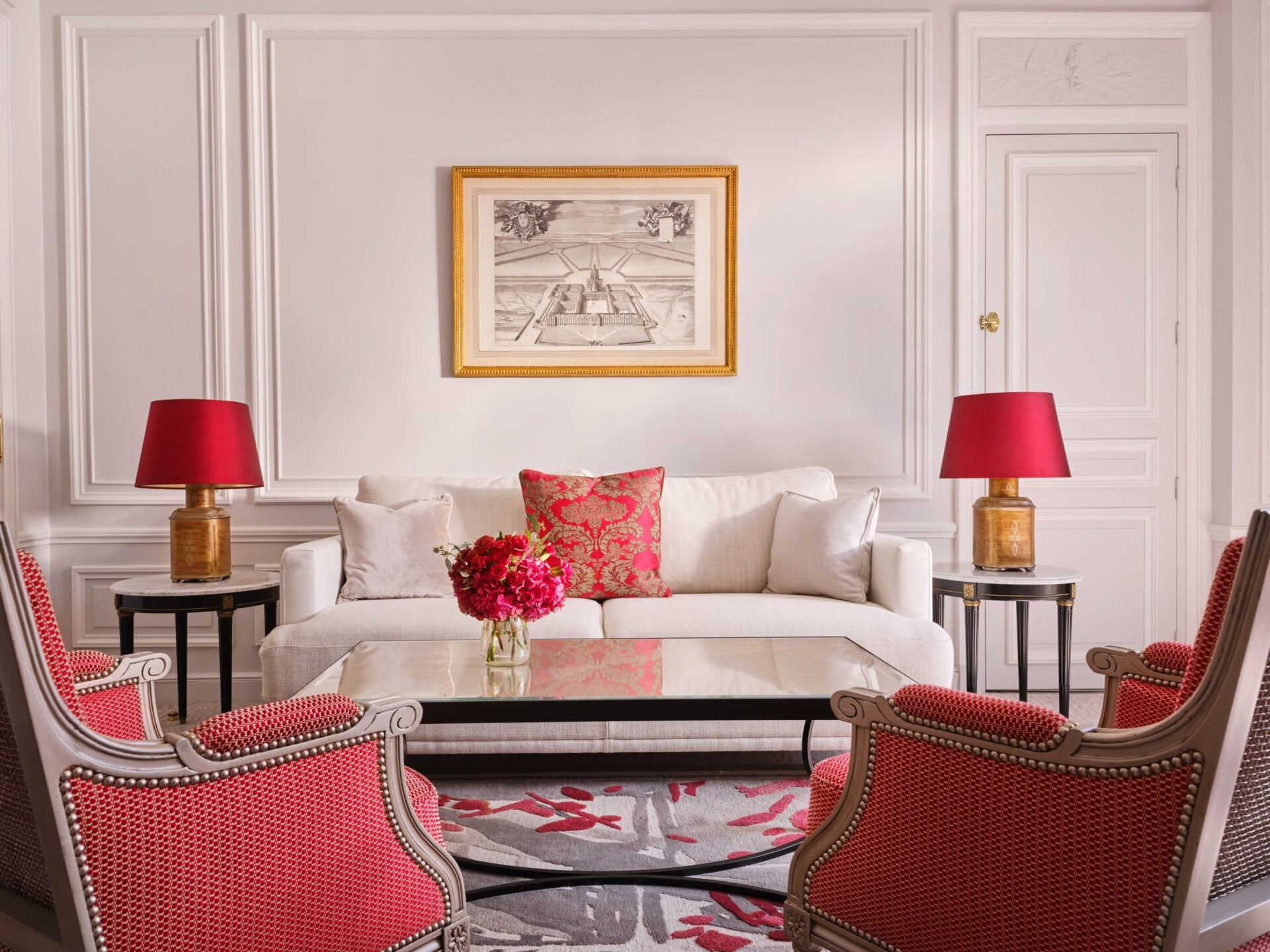 602 Deluxe Suite avenue montaigne view balcony HPA 