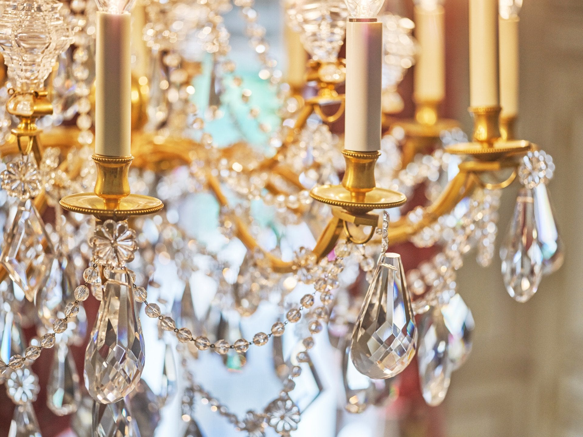 Closeup of the chandelier in the presidential appartment at Le Meurice, Paris.