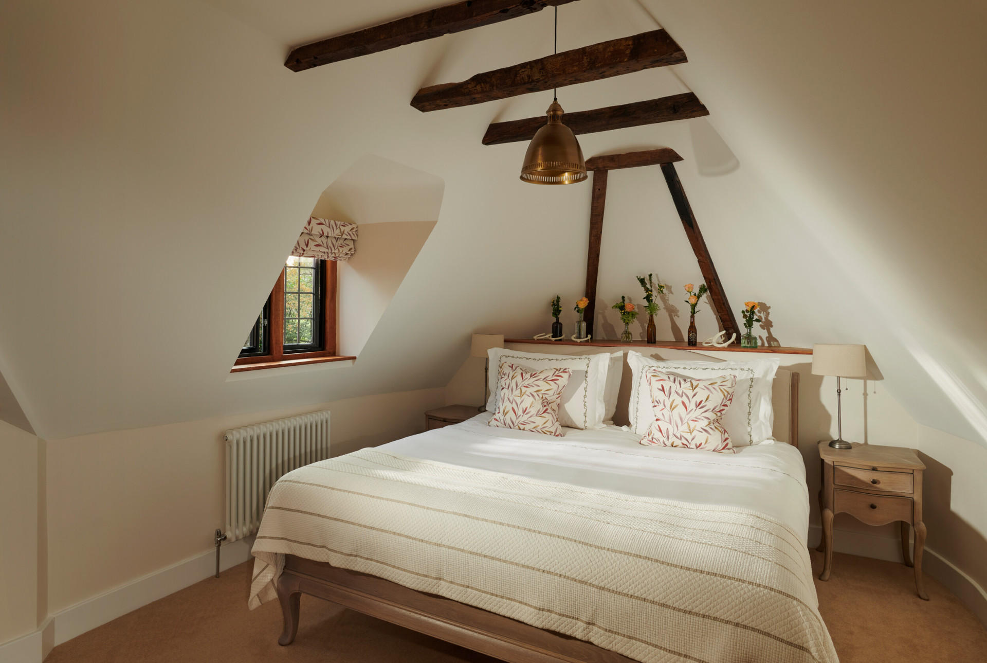 Coworth Park-North Lodge-Turret bedroom 