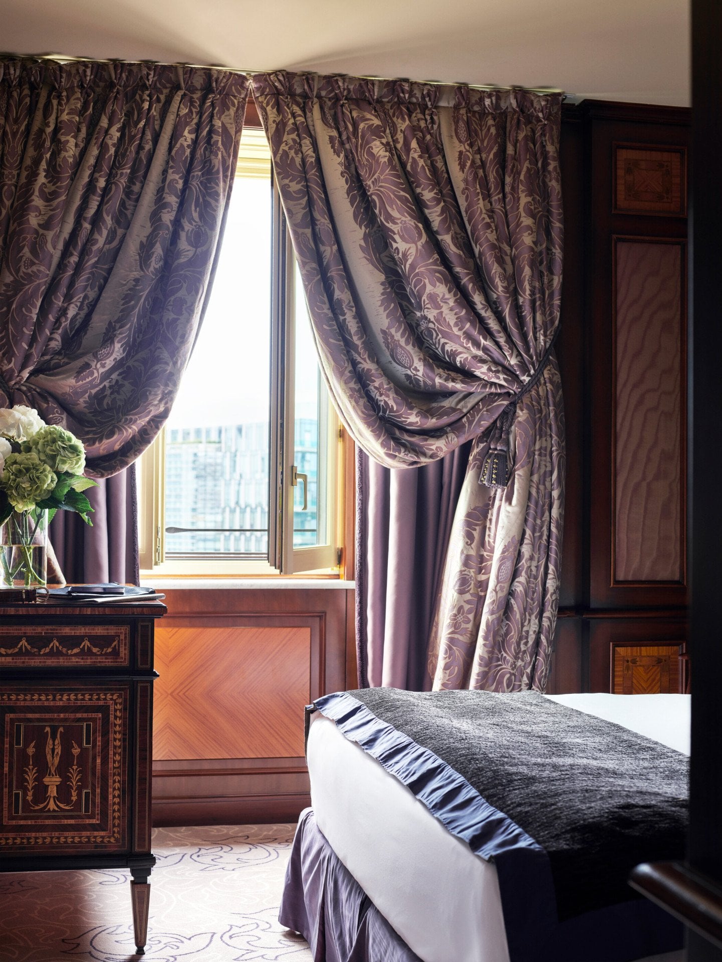 View of the Junior Suite bedroom